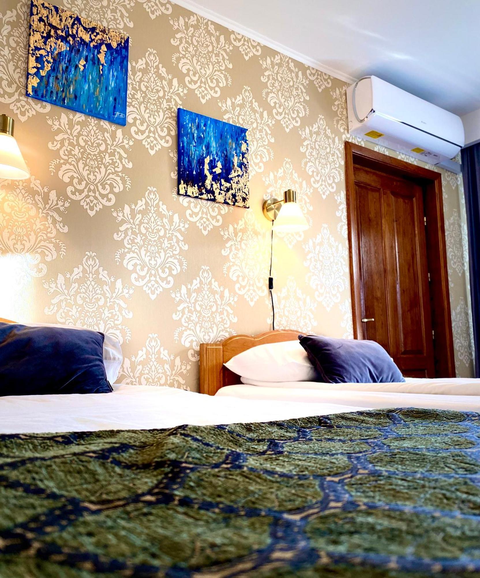 Casa Topazz Târgu Jiu Екстериор снимка